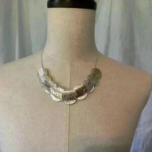 Erica Lyons Disc Medallion Textured Necklace on Slinky Chain Sliding  Adjustable